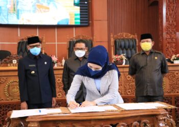PERUBAHAN ANGGARAN PENDAPATAN DAN BELANJA DAERAH KOTA DEPOK TAHUN ANGGARAN 2021