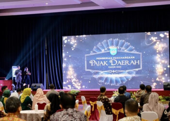 Pemkot Depok Beri Penghargaan Wajib Pajak Teladan Tahun 2022